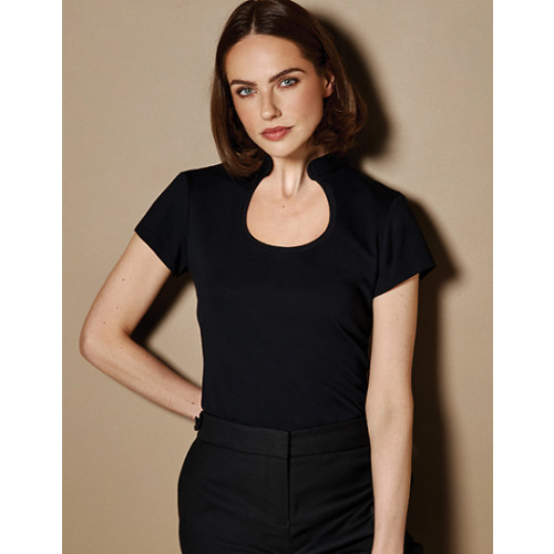 K755 Women`s Regular Fit Keyhole Neck Top