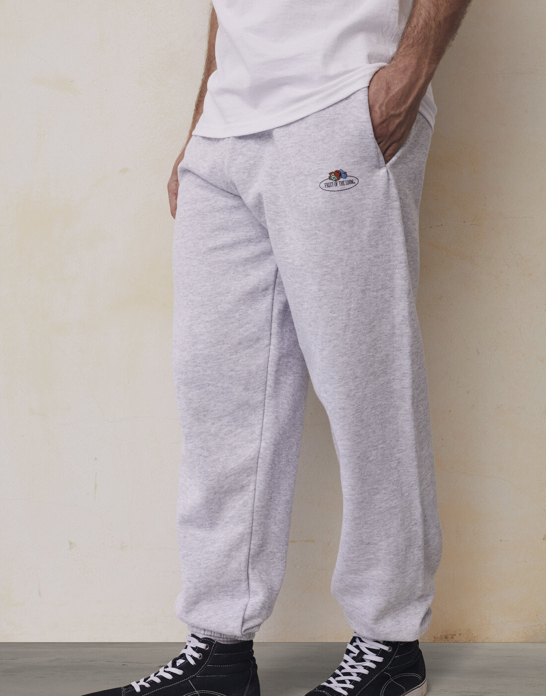 Fruit of the discount loom grey sweatpants